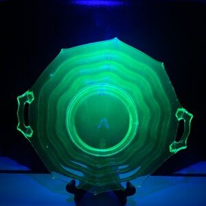 Jenkins Glass Green Uranium Handled Cake Platter - 12 inch Vaseline Dish